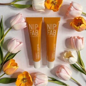🍊 2 NIP+FAB Vitamin C Gel Creams